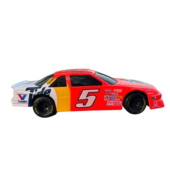 Ricky Rudd #5 Tide Laundry Detergent 1995 Chevrolet Lumina Die-Cast 1:24 Bank - Picture 11 of 16